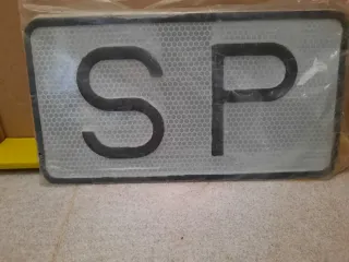 Placa reflectante para vehículos SP dos unidades