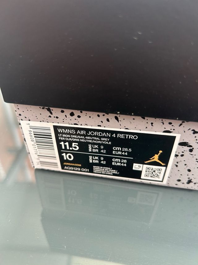 Jordan 4 Frozen Moments