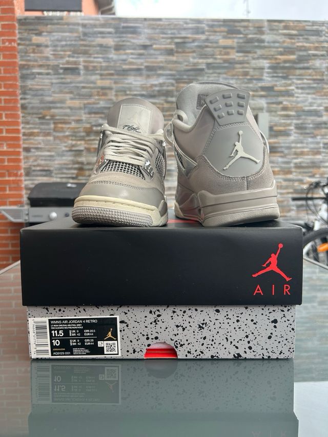 Jordan 4 Frozen Moments