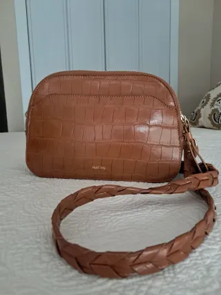 Bolso bandolera Parfois piel sintética camel