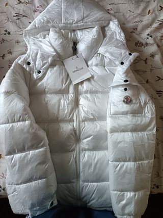 Chaqueta Moncler Blanca