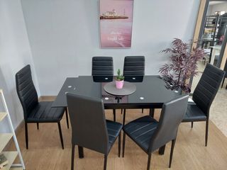 Mesa de comedor negra con 6 sillas