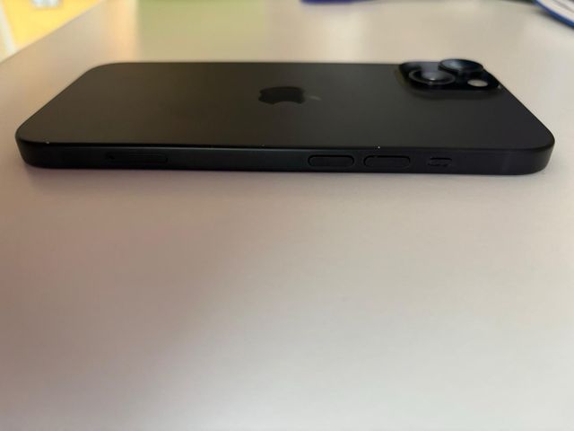 iPhone 15 128GB Negro