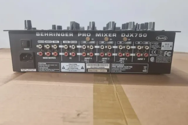 Mesa DJ Behringer DJX750