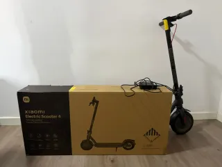 Patinete Xiaomi Electric 4 + Casco