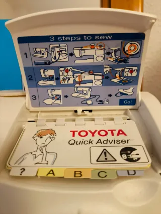 Máquina de coser Toyota.