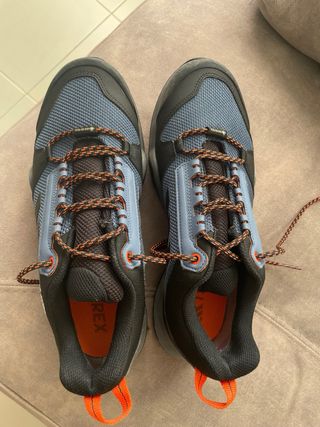 Zapatillas Adidas Terrex Talla 42