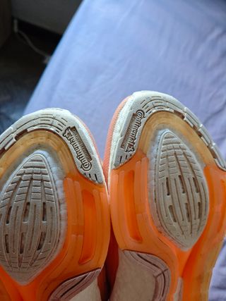 Adidas Ultraboost 22 Naranja
