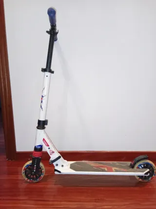 Patinete Oxelo blanco