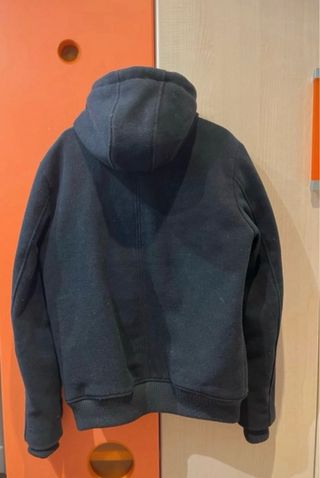 Abrigo Bershka azul hombre Talla M