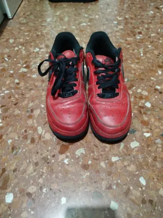 Nike Air Force 1 Rojas
