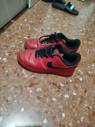 Nike Air Force 1 Rojas