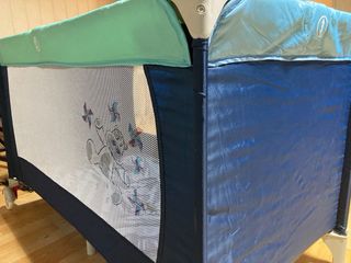 Cuna de viaje plegable