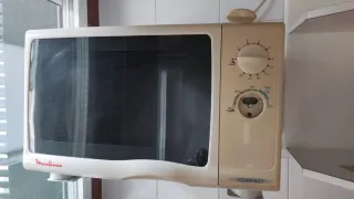 Microondas Moulinex Compact