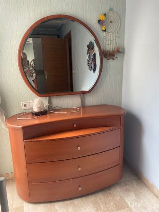 Cómoda con cama nido