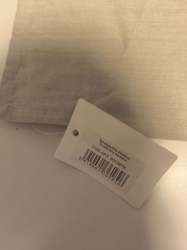 Ocho servilletas de tela sin estrenar