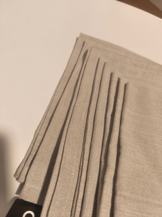 Ocho servilletas de tela sin estrenar