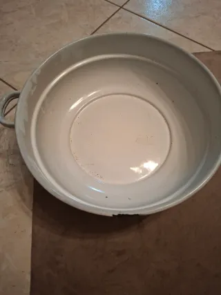 Contenitore vintage metallo smaltato