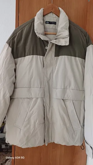 Parka Zara Hombre Beige y Verde Talla M