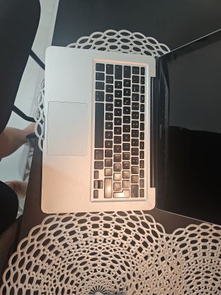 Ordenador Apple Plata