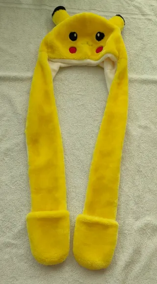 Gorro Pikachu con orejas