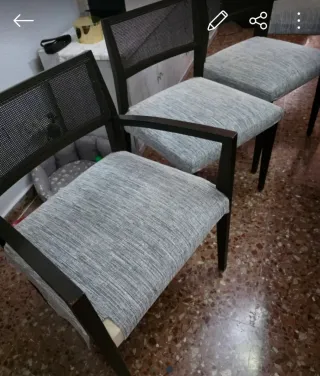 4 sedie e 2 poltrone De La Oca