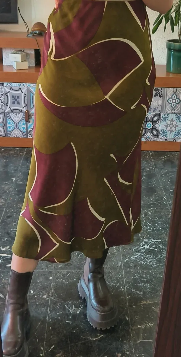 Falda satinada verde oliva y burdeos - Talla S