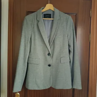 Chaqueta Blazer Stradivarius Gris