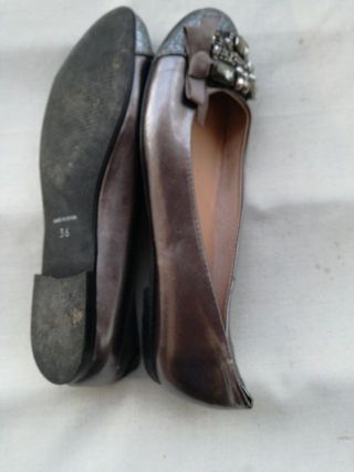Bailarinas grises y plateadas con pedrería