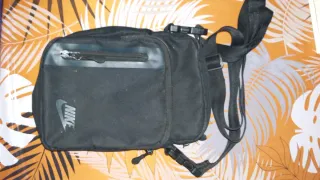 Bolso Nike Negro
