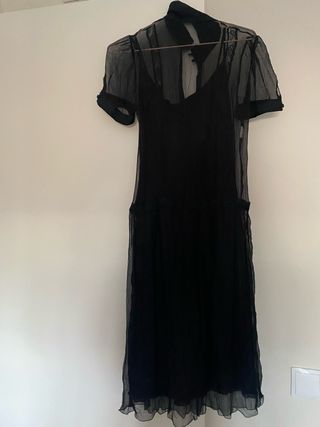 Vestido negro manga corta