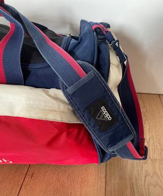 Bolsa de Deporte Adidas Roja y Azul