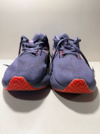 ASICS Novablast 5 Talla 42.5 Nuevas