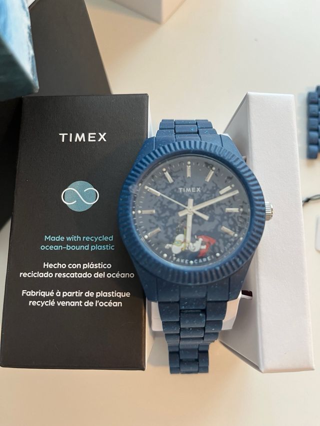 Reloj Timex Waterbury Ocean X Peanuts Snoopy 42mm