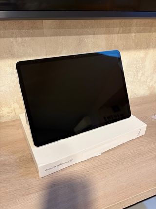 Microsoft Surface Pro 12 16GB 256GB