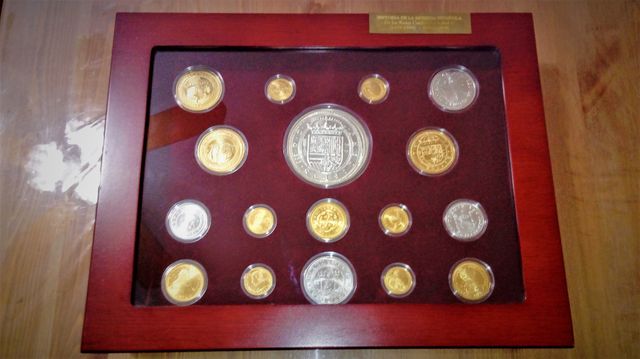 Historia de la moneda española, plata