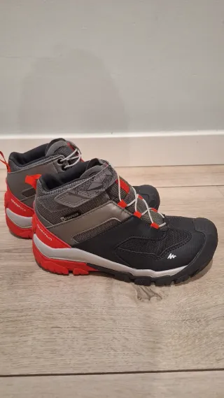 Botas montaña niño Talla 31