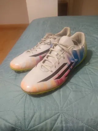 Zapatillas Adidas Fútbol Talla 44