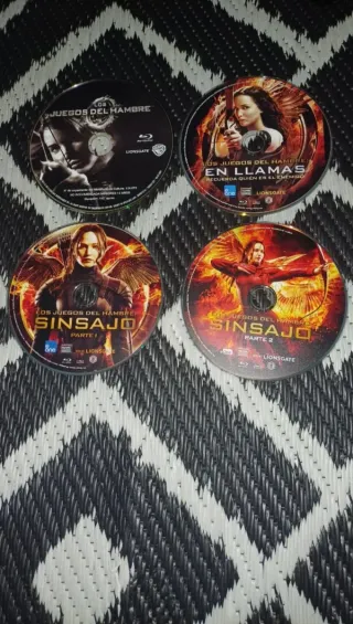 LOS JUEGOS DEL HAMBRE  SAGA  COMPLETA DESCATALOGAD