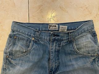 Pantalones vaqueros y.o.u.