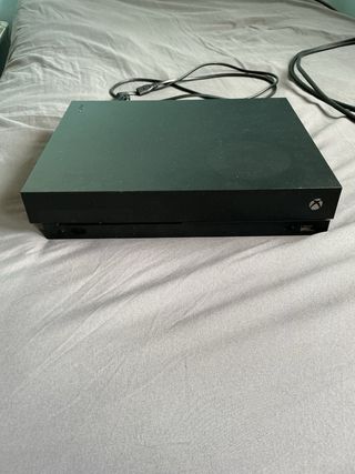 Xbox One X Negra