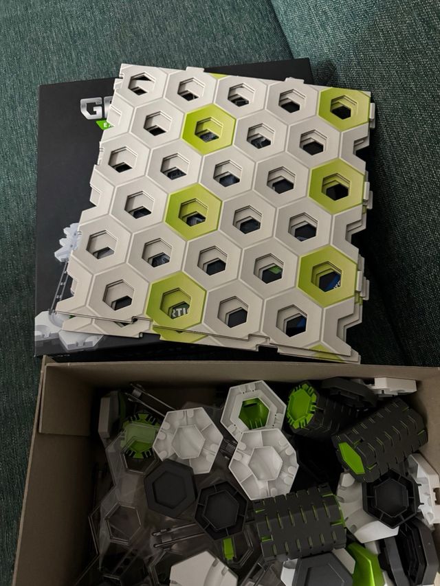 Gravitrax Pro Starter Set Vertical