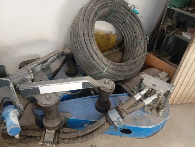 Variador o vibradora 
Para Olivar almendros etc