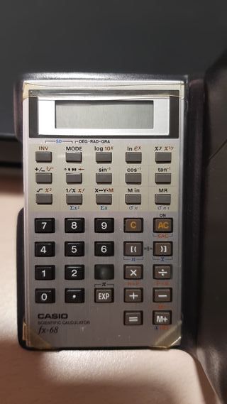 Calculadora Científica Casio FX-68
