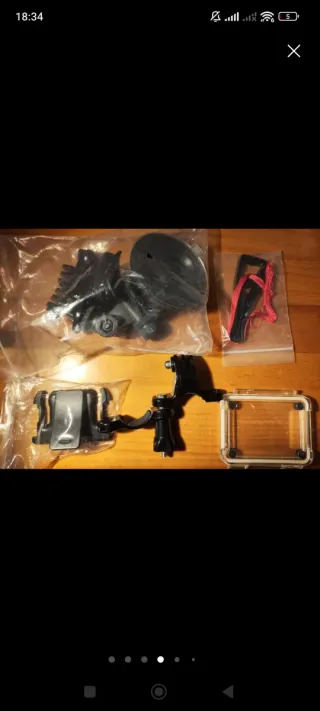 GoPro Hero 4 Silver + Accesorios.
