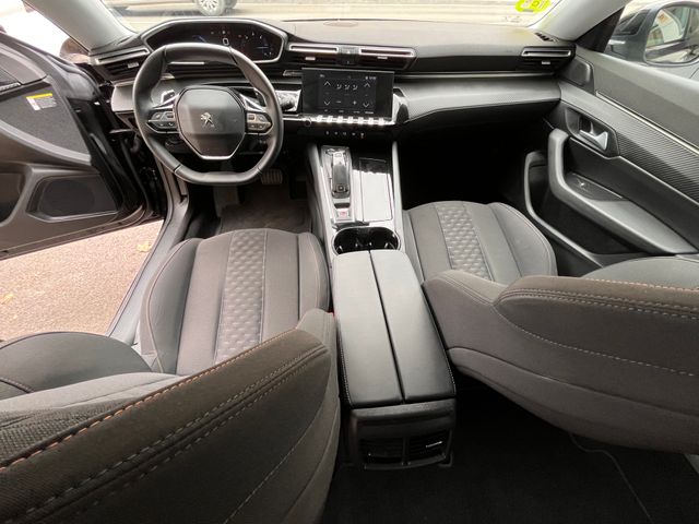 Peugeot 508 active 1.5  hdi  130 cv diesel