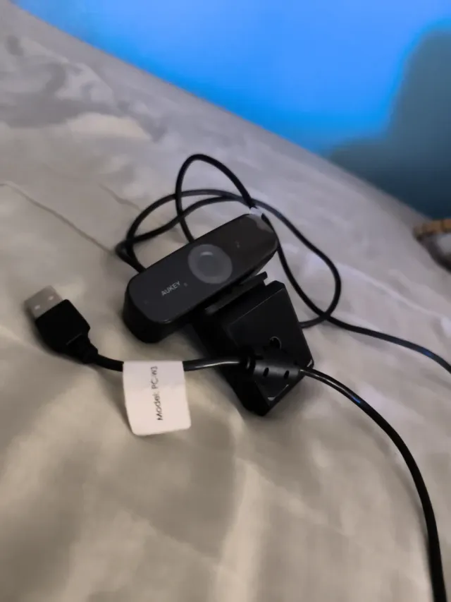 Webcam AUKEY Negra para Streaming/Videollamada