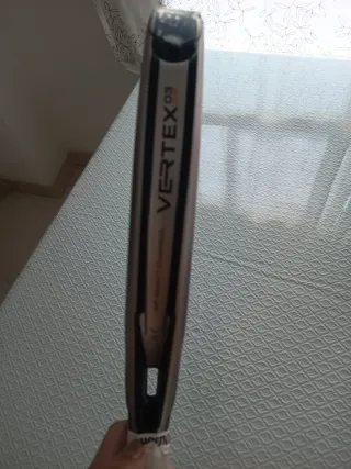 Pala Bullpadel Vertex 03 Comfort de di nenno 2023