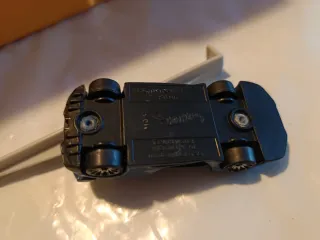 Hot Wheels McLaren Senna Azul