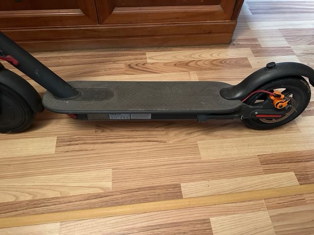 Patinete Eléctrico Xiaomi Mi 365